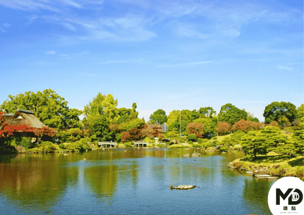 在熊本水前寺成趣園可以欣賞優雅的紅葉景色