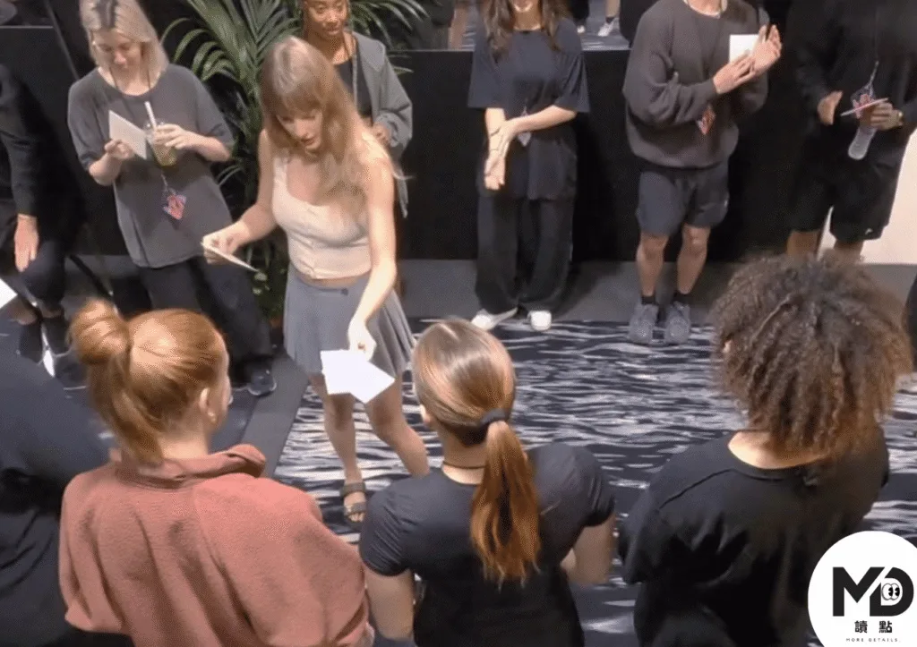 泰勒絲逐一發放感謝信與獎金給團隊所有人