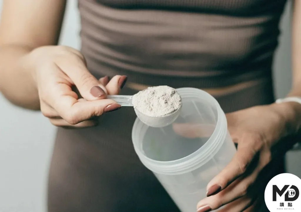 蛋白質攝取完整指南：吃不夠的6個症狀、增肌減脂各需要多少、掌心法則簡單算