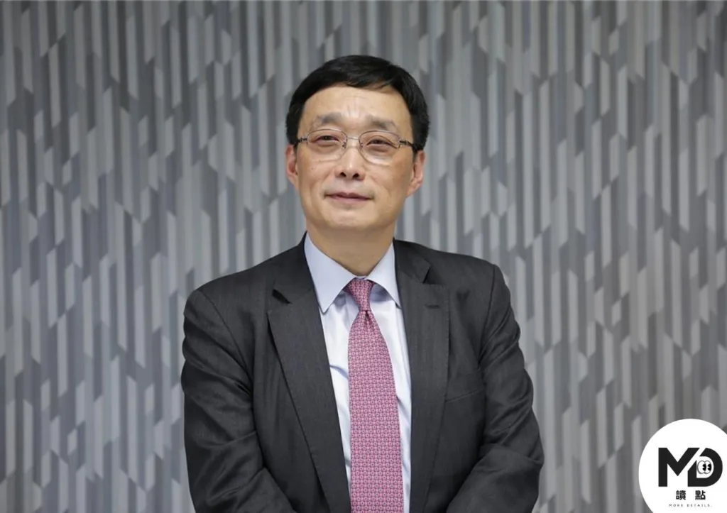 郭明鑑辭去國泰諸多重要職位